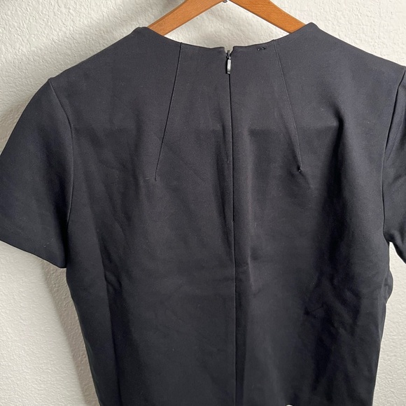 SPANX THE PERFECT FUNNEL SHORT-SLEEVE TOP IN CLASSIC BLACK - Picture 10 of 10